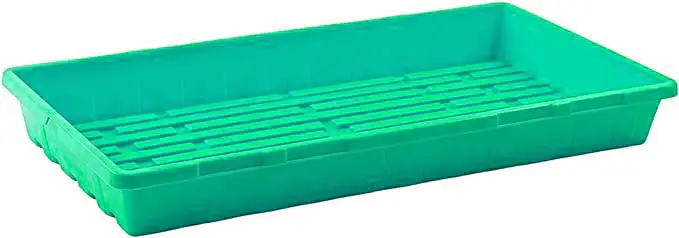 microgreens tray